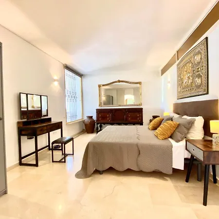 Luxury Panoramic Views In Nueva Andalucia Apartment