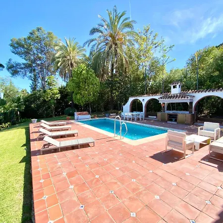 Luxury Panoramic Views In Nueva Andalucia