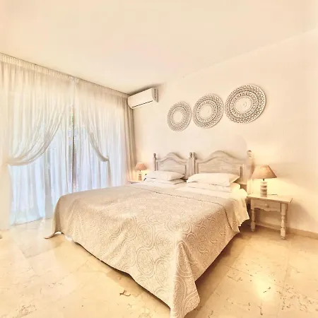 Apartment Luxury Panoramic Views In Nueva Andalucia