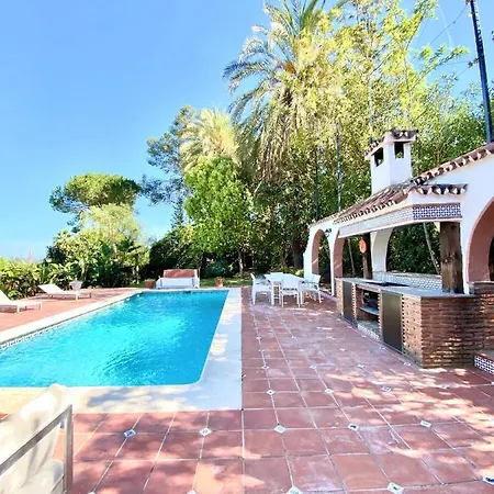 Luxury Panoramic Views In Nueva Andalucia