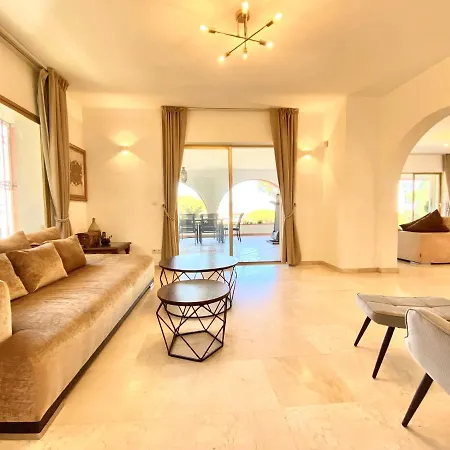 Luxury Panoramic Views In Nueva Andalucia Apartment Marbella